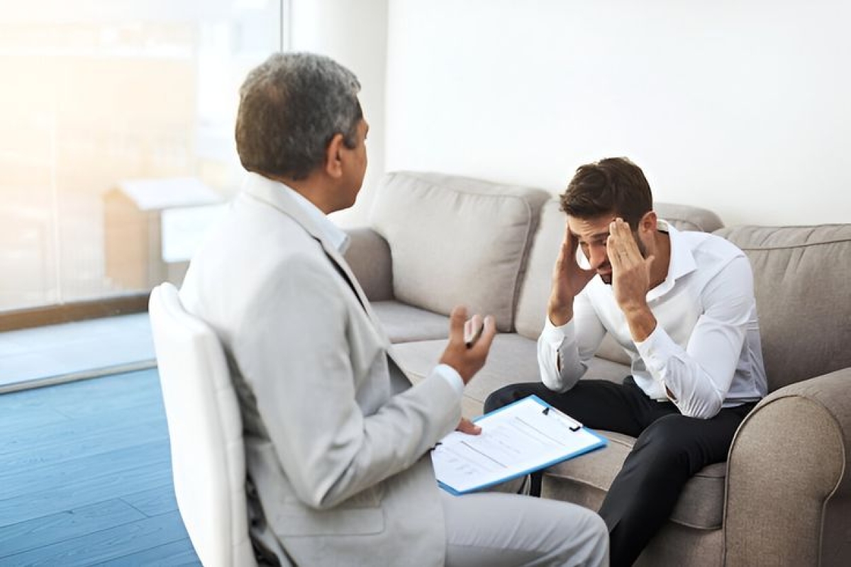 Stanford Gastroenterologist Explains: 4 Simple Changes That Can Reverse Fatty Liver